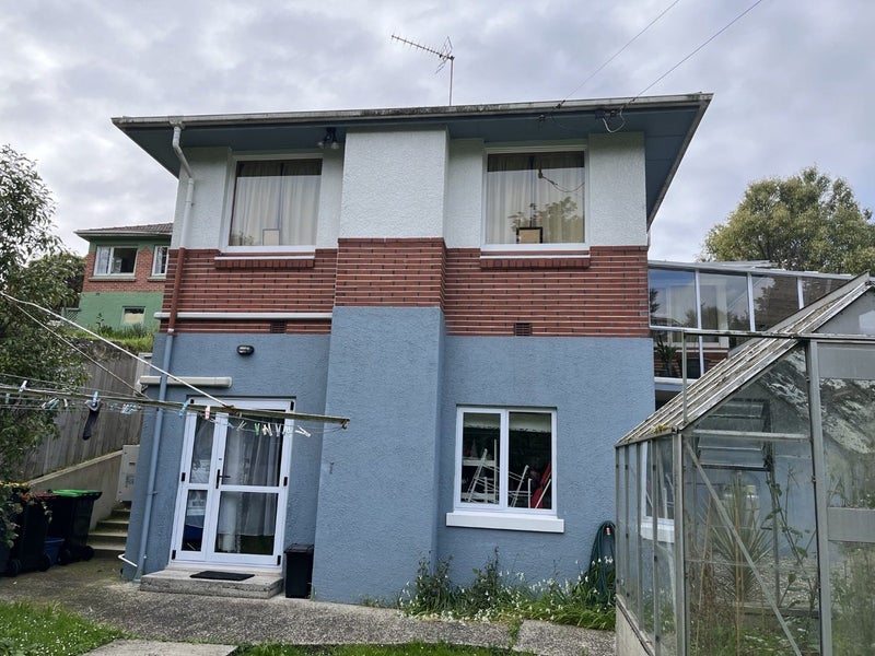 44 Larnach Road, Waverley, Dunedin - Carousel 1