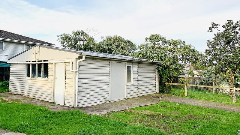 40 Ashgrove Road, Mangere, Auckland - Carousel 7