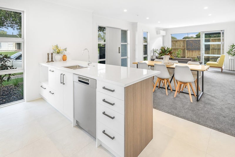 1/15 Glen Lynne Avenue, Queenwood, Hamilton - Carousel 2