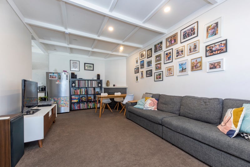 2/9 Goring Road, Sandringham, Auckland - Carousel 2