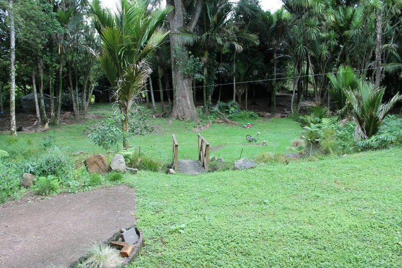 824 West Coast Road, Oratia, Auckland - Carousel 2