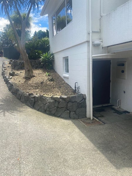 23 Elsted Place, Goodwood Heights, Auckland - Carousel 7