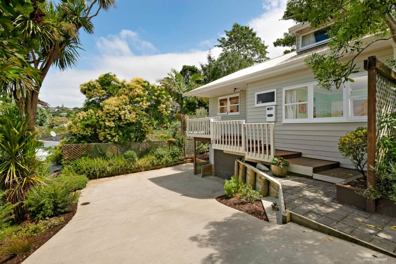 2/84 Glenvar Road, Torbay, Auckland - Carousel 1