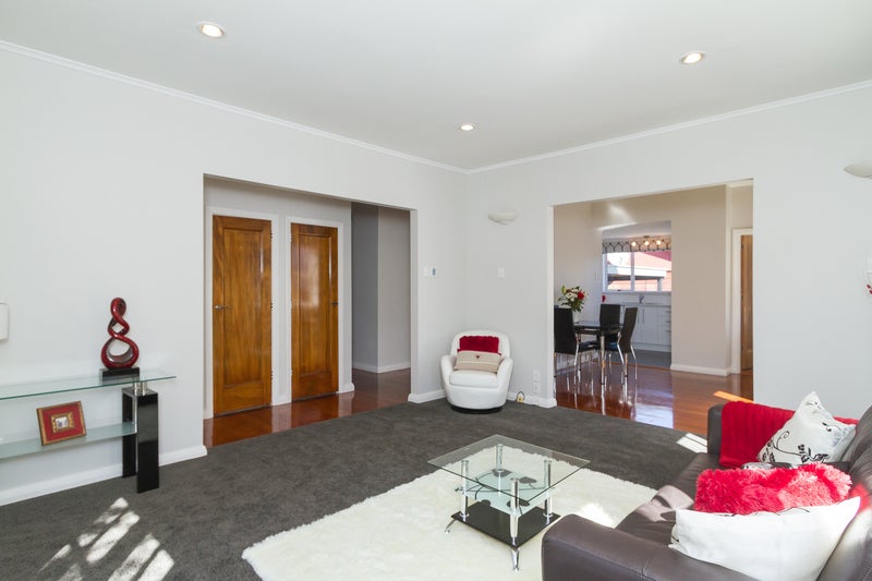 1/36 Hardy Street, Waterloo, Lower Hutt - Carousel 2