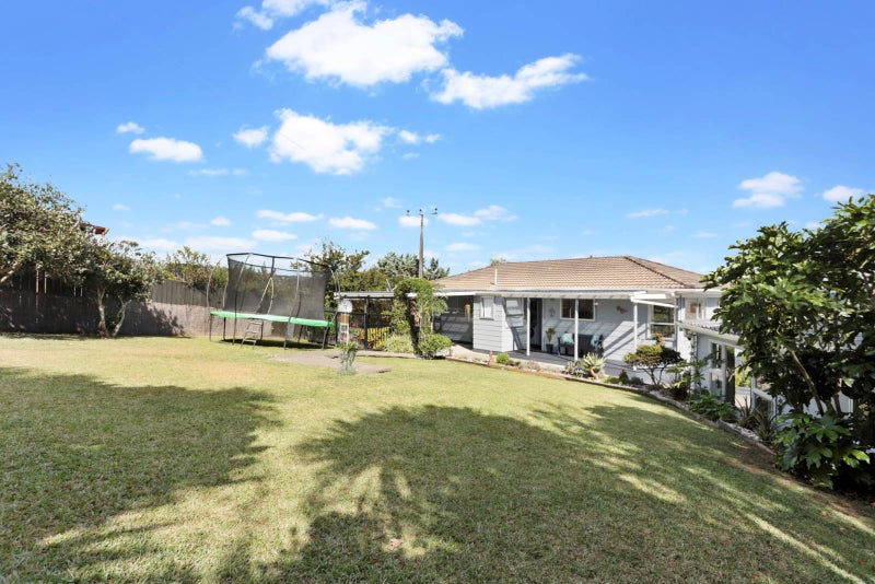 78A Captain Scott Road, Glen Eden, Auckland - Carousel 24