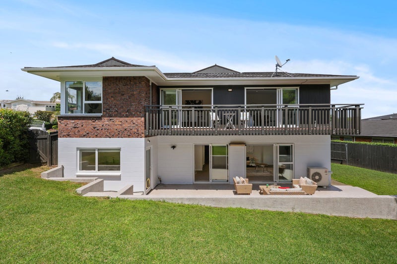 16 Andrea Place, Sunnyhills, Auckland - Carousel 1
