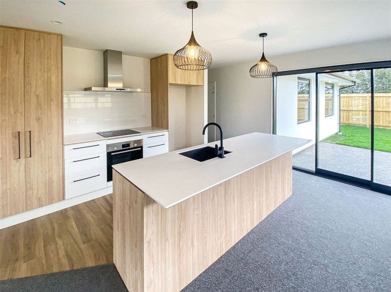 20 Dallimore Drive, Belfast, Christchurch - Carousel 2