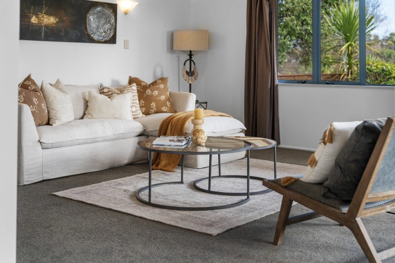 2 Chestnut Way, Bellevue, Tauranga - Carousel 1