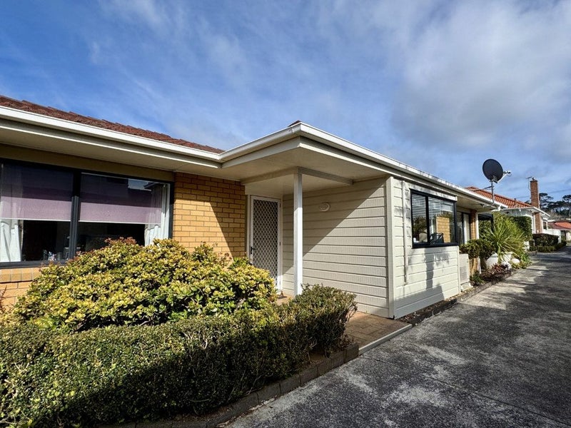 57A Amaru Road, One Tree Hill, Auckland - Carousel 1