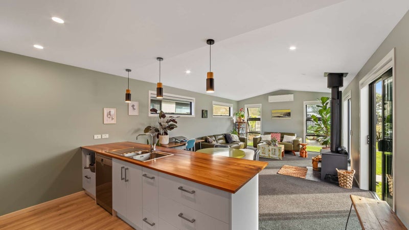 19 Sponge Bay Road, Tamarau, Gisborne - Carousel 2