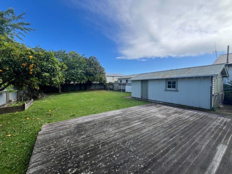 44 Miro Street, Takaro, Palmerston North - Carousel 11