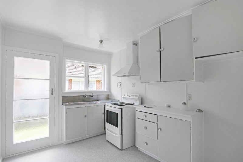 3/1032 Fergusson Drive, Clouston Park, Upper Hutt - Carousel 1