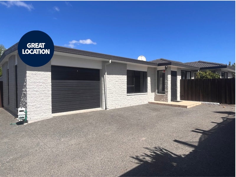 10 Lochmore Street, Bishopdale, Christchurch - Carousel 1