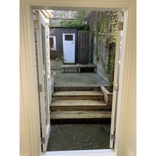 5 Devon Street, Aro Valley, Wellington - Carousel 30