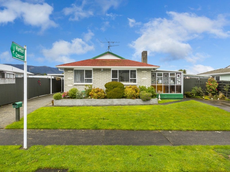 189 California Drive, Totara Park, Upper Hutt - Carousel 2
