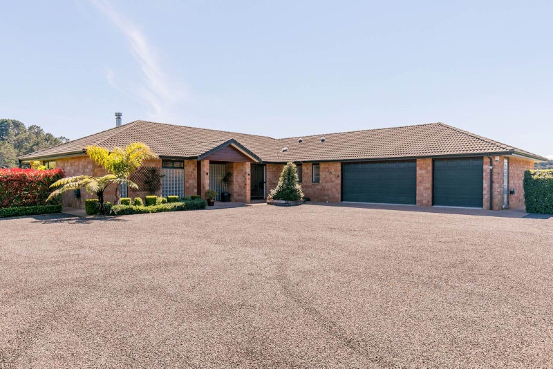 748 Weranui Road, Silverdale - Carousel 31