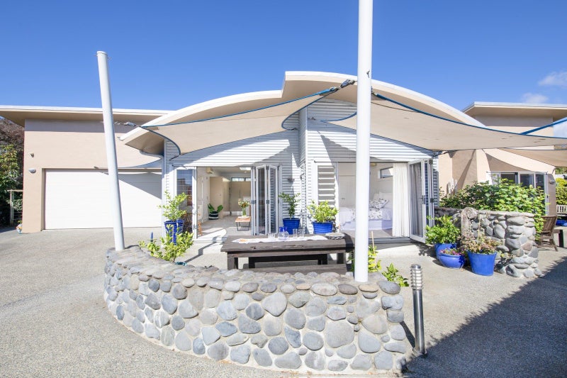 2B Mckenzie Avenue, Marewa, Napier - Carousel 2