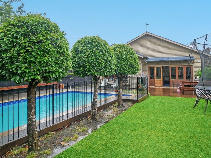 15 Paparoa Street, Papanui, Christchurch - Carousel 1