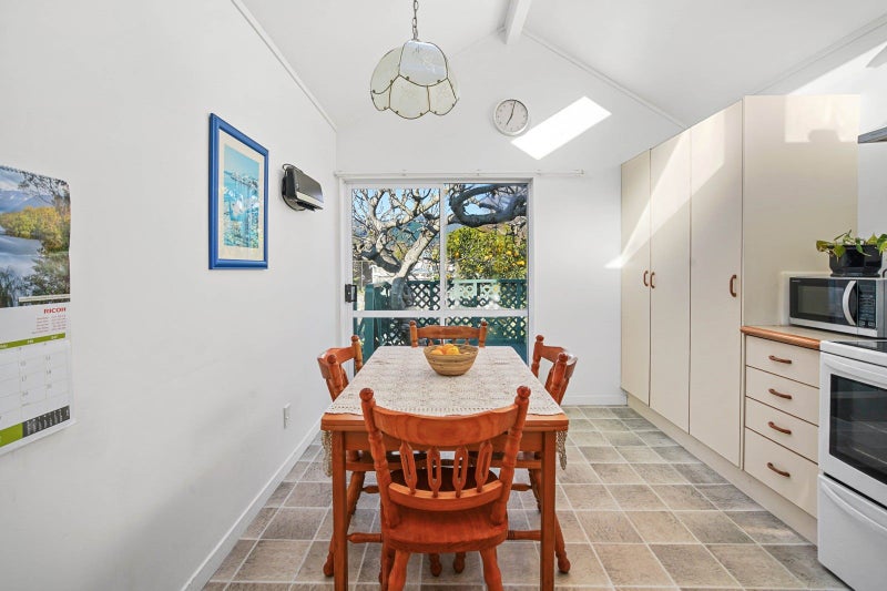 52 Grove Street, The Wood, Nelson - Carousel 2