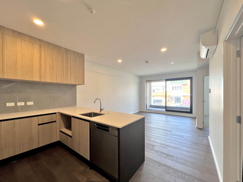 102/8 Meadowbank Road, Meadowbank, Auckland - Carousel 1