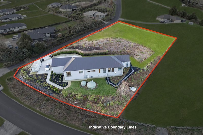 6 Peet Row, Pōkeno - Carousel 1