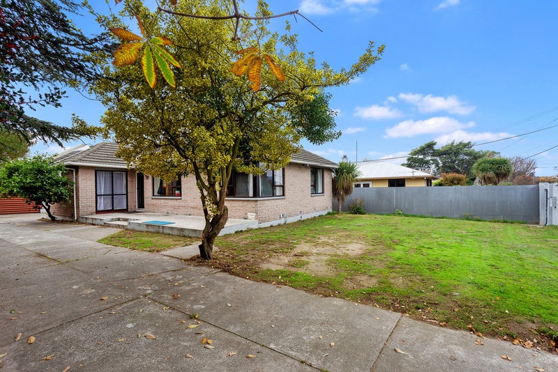 61 Marlow Road, Aranui, Christchurch - Carousel 1