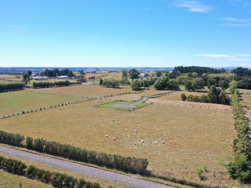 215 Fergusson Road, Halcombe, Feilding - Carousel 2