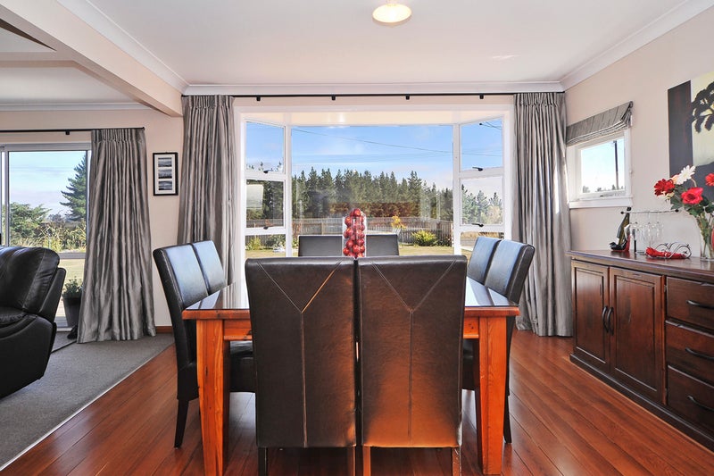 1080 Fitzherbert Road, AOKAUTERE, PALMERSTON NORTH - Carousel 1