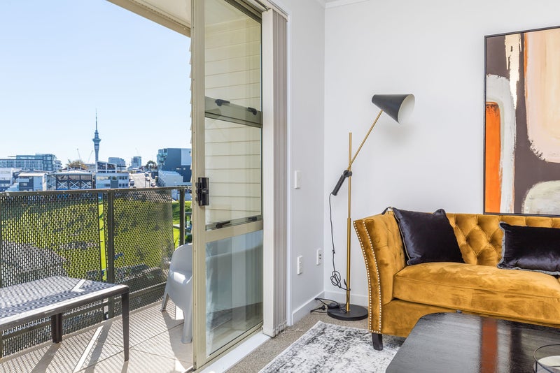3/8 Rendall Place, Eden Terrace, Auckland - Carousel 2