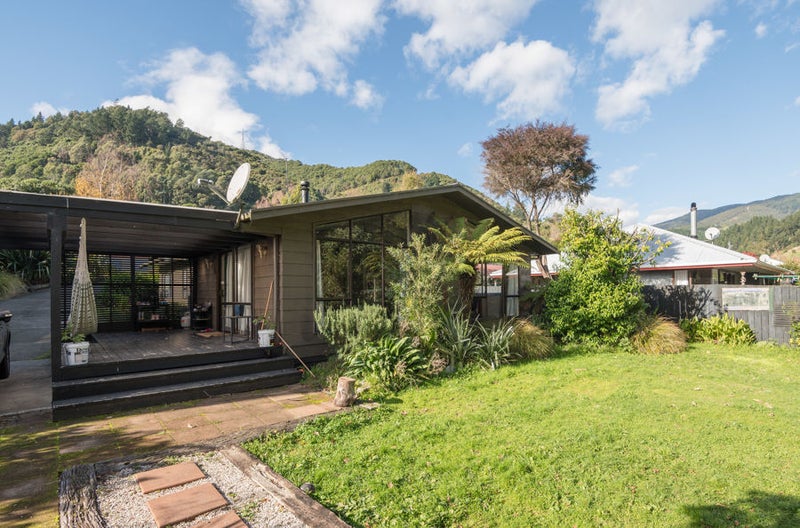 24 Bishopdale Avenue, Bishopdale, Nelson - Carousel 1