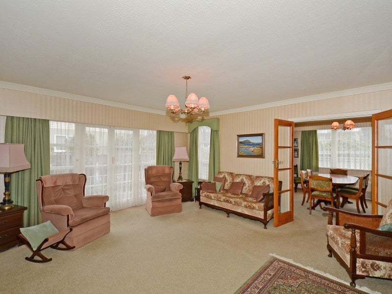 10 Joseph Grove, Elderslea, Upper Hutt - Carousel 2