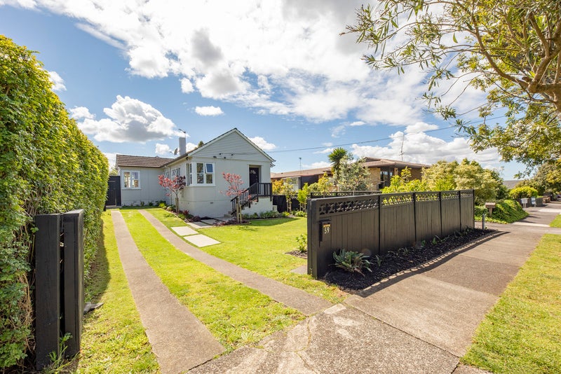 59 Rawhiti Road, One Tree Hill, Auckland - Carousel 2