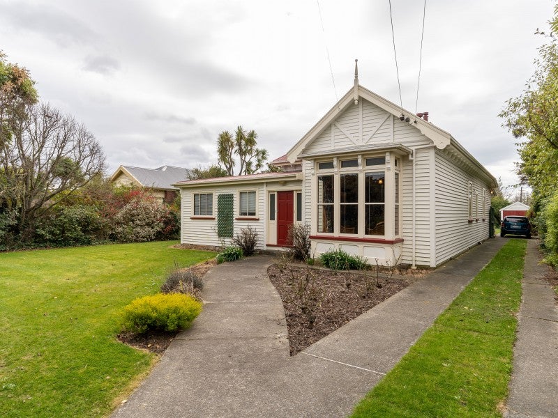 102 Domain Terrace, Spreydon, Christchurch - Carousel 1