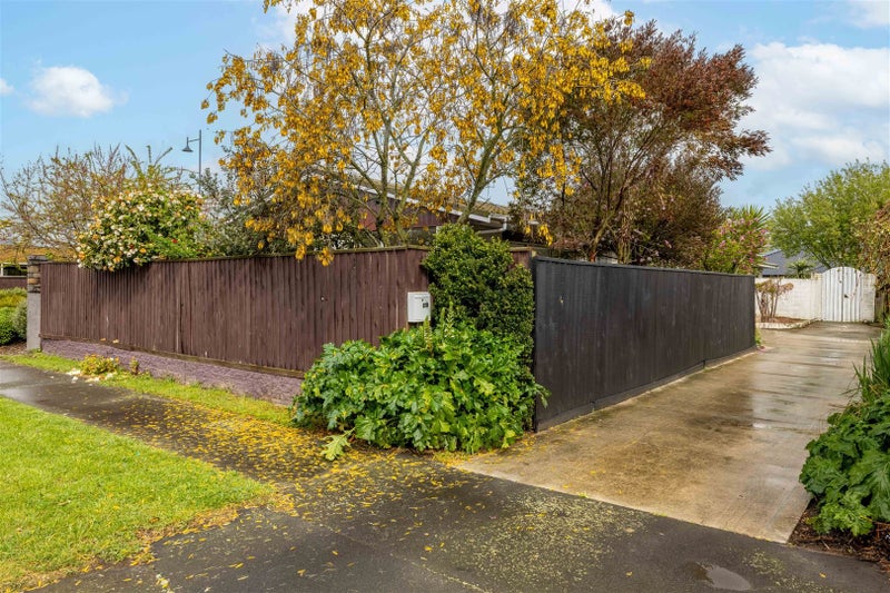 1/275 Hendersons Road, Hoon Hay, Christchurch - Carousel 14