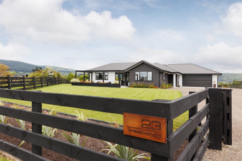 23 Westwood Drive, Palmerston North - Carousel 1