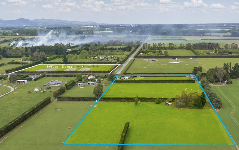 710 South Eyre Road, Kaiapoi - Carousel 1