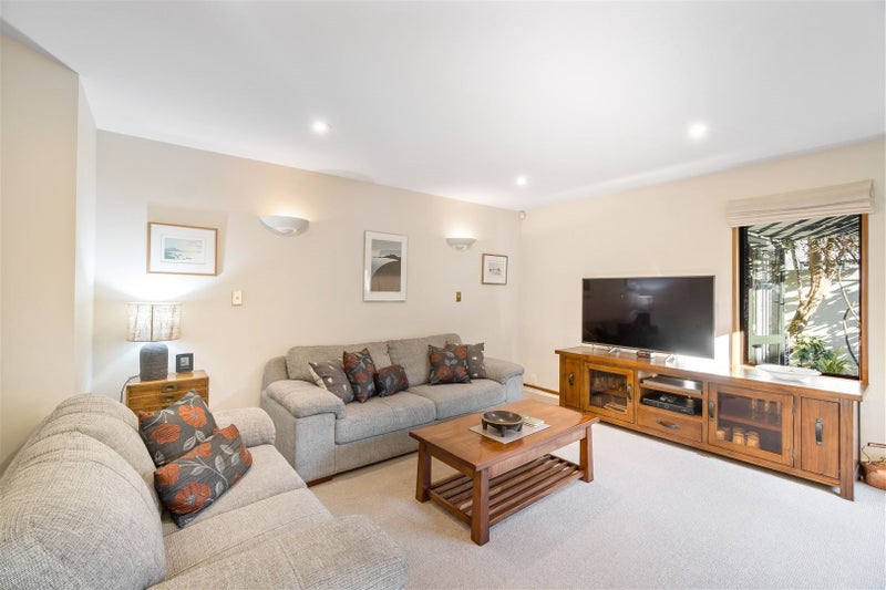 17A Bryndwr Road, Fendalton, Christchurch - Carousel 2