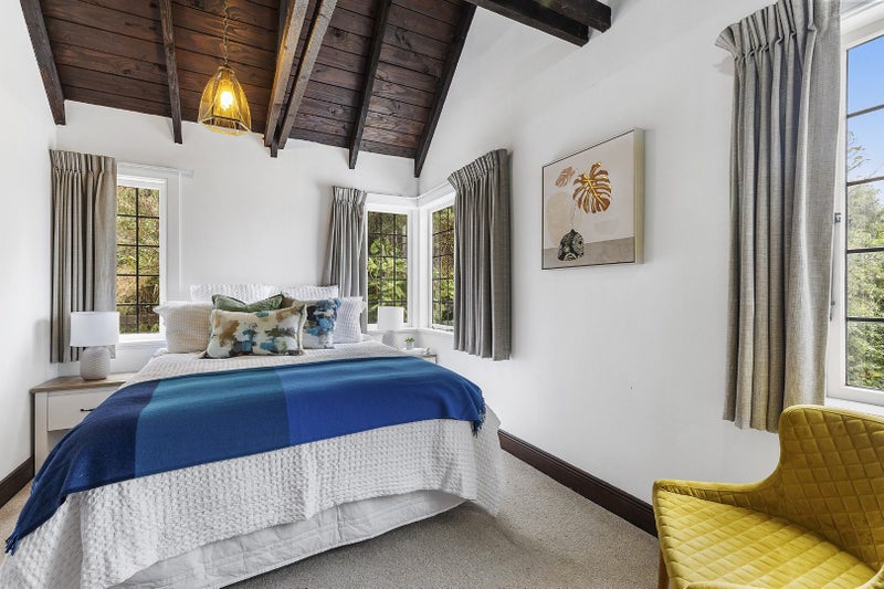 242B Tinakori Road, Thorndon, Wellington - Carousel 2