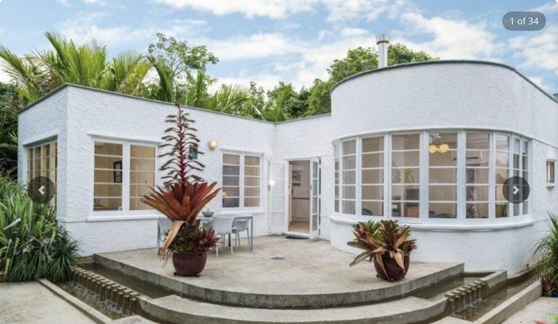 886 Mount Eden Road, Three Kings, Auckland - Carousel 1