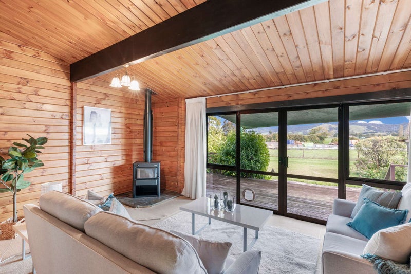 49 Papakura-Clevedon Road, Papakura - Carousel 2