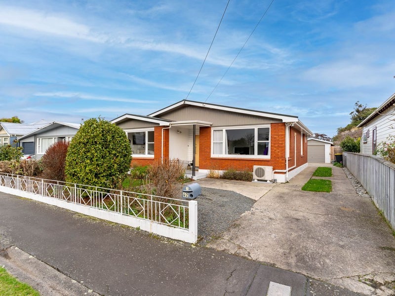 42 Cavell Street, Musselburgh, Dunedin - Carousel 1