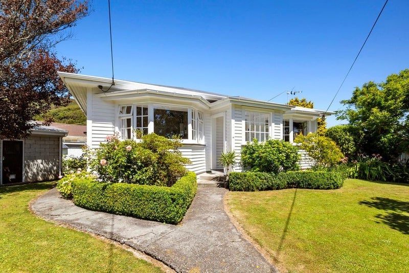 14 Burnside Street, Waterloo, Lower Hutt - Carousel 1