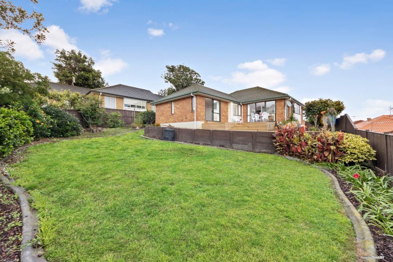 4/55 Whitford Road, Botany Downs, Auckland - Carousel 2