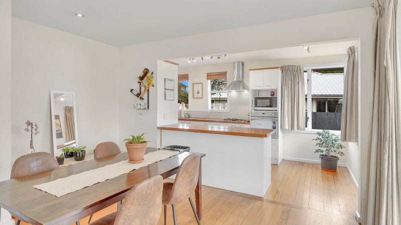 16 Highbury Place, Avonside, Christchurch - Carousel 2