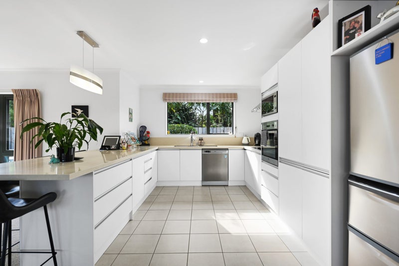 34 Ruby Court, Chartwell, Hamilton - Carousel 2