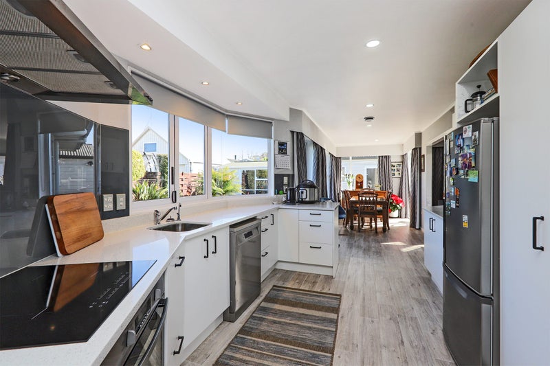 712 Ballantyne Street, Frimley, Hastings - Carousel 1