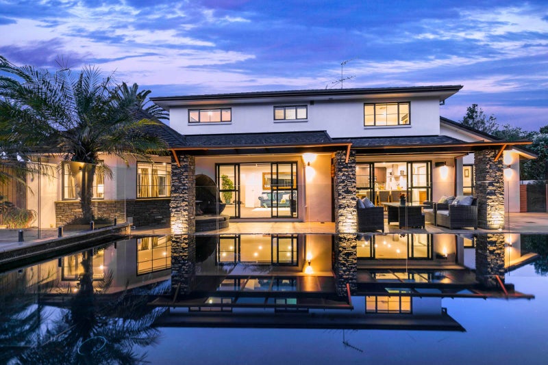 1 Thomas Hunter Lane, Greenhithe, Auckland - Carousel 1