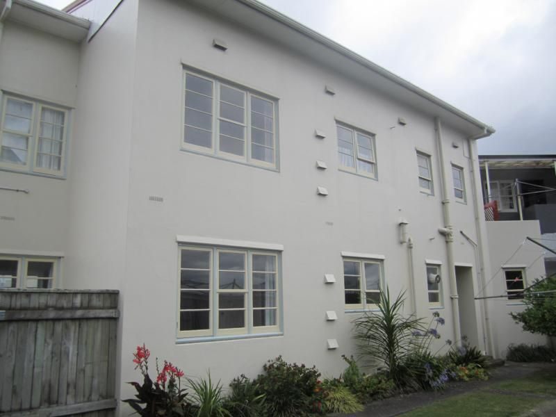 44 Collingwood Street, Waterloo, Lower Hutt - Carousel 2
