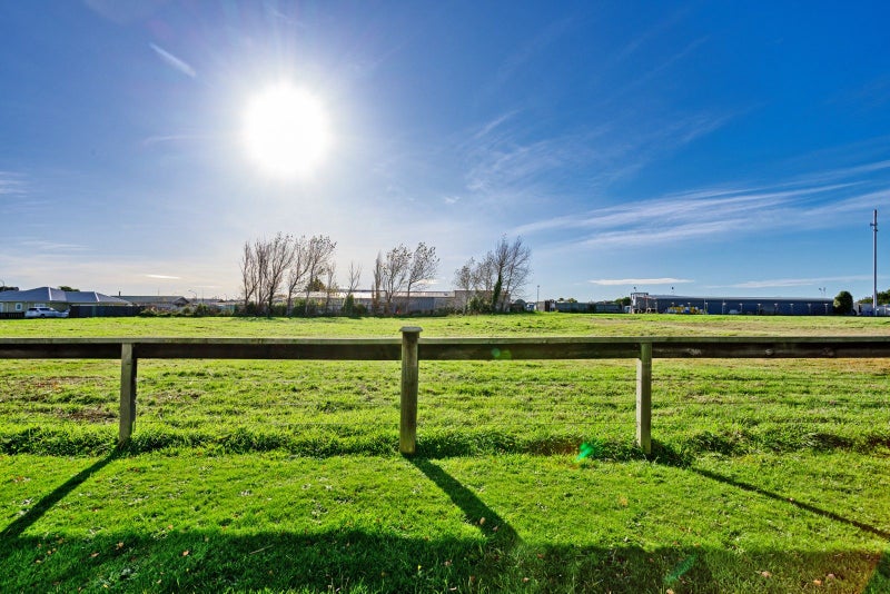 87 Lothian Crescent, Strathern, Invercargill - Carousel 20