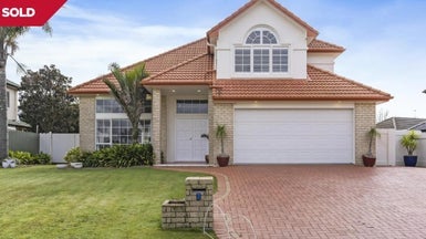 9 Corta Bella Place, Golflands, Auckland - Carousel 1